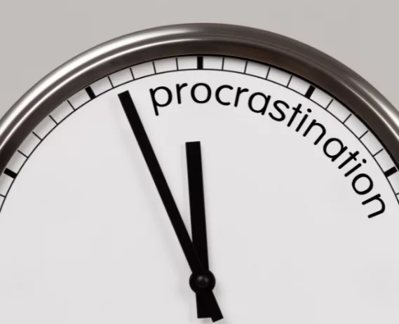 analog clock with "procrastination;
Procrastination and time management
Procrastination and goal setting
Procrastination and perfectionism
Procrastination and fear of failure
Procrastination and self-esteem
How to avoid procrastination
